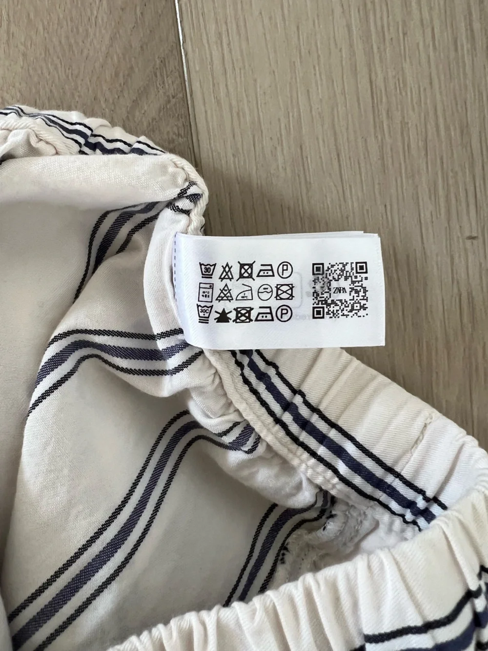 ZARA White Navy and Black Striped Wide Leg Pants High Rise Elastic Waist Flowy